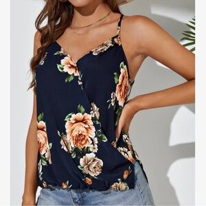 Floral Print Split Hem Halter Top 5️⃣✖️3️⃣0️⃣